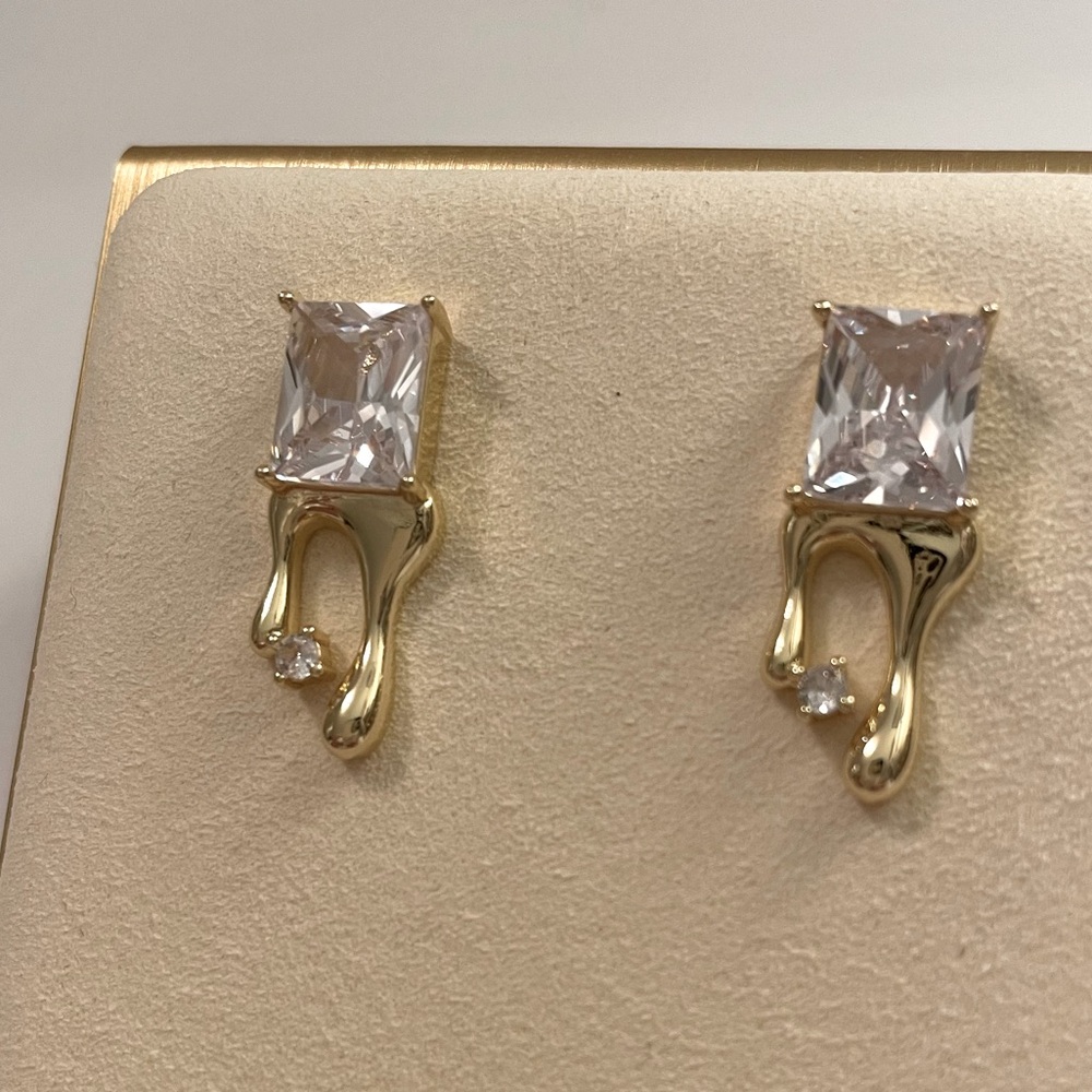 24K Gold Molten Drip Stud Earrings